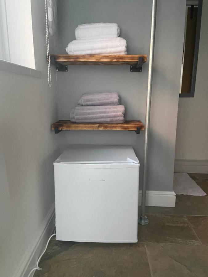 Adorable Bedsit For You, Partner And Your Pet! Stepaside  المظهر الخارجي الصورة